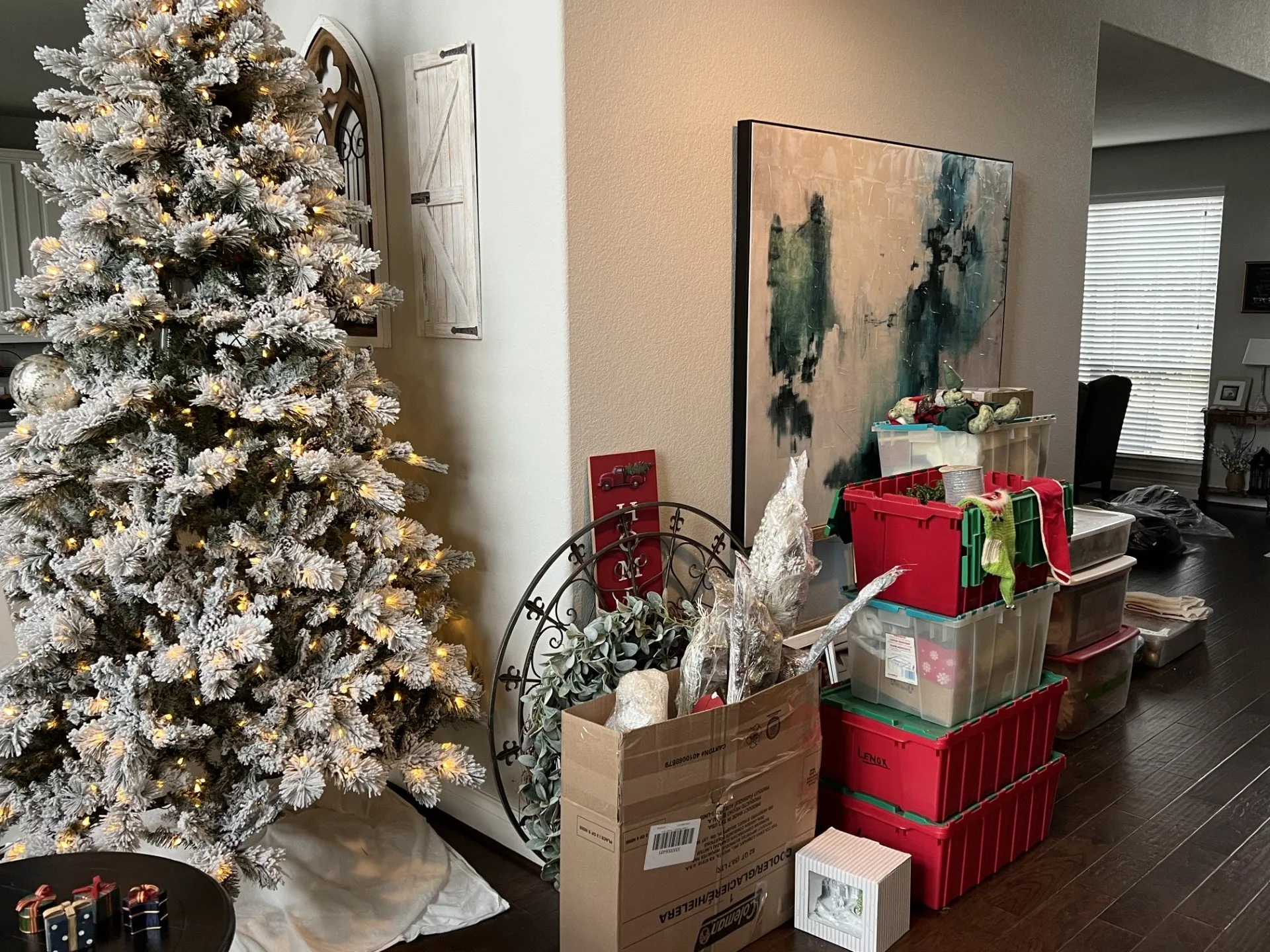 self storage for christmas decs
